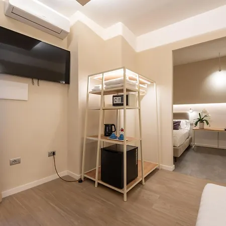 Six Luxury Pozzuoli