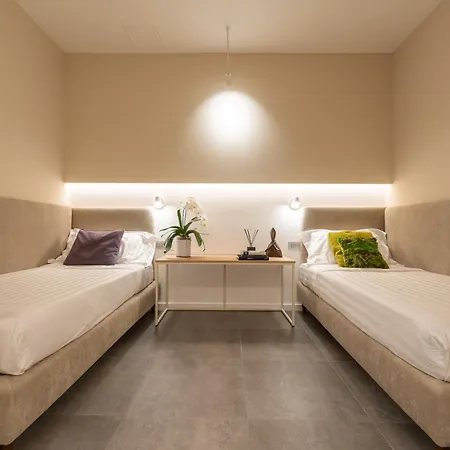 Six Luxury Pozzuoli